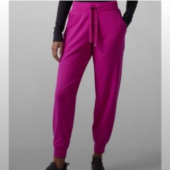 Athleta Pants - ATHLETA Fuchsia Triumph Jogger High Rise
Fleece Cozy Lounge Sweatpants Size S